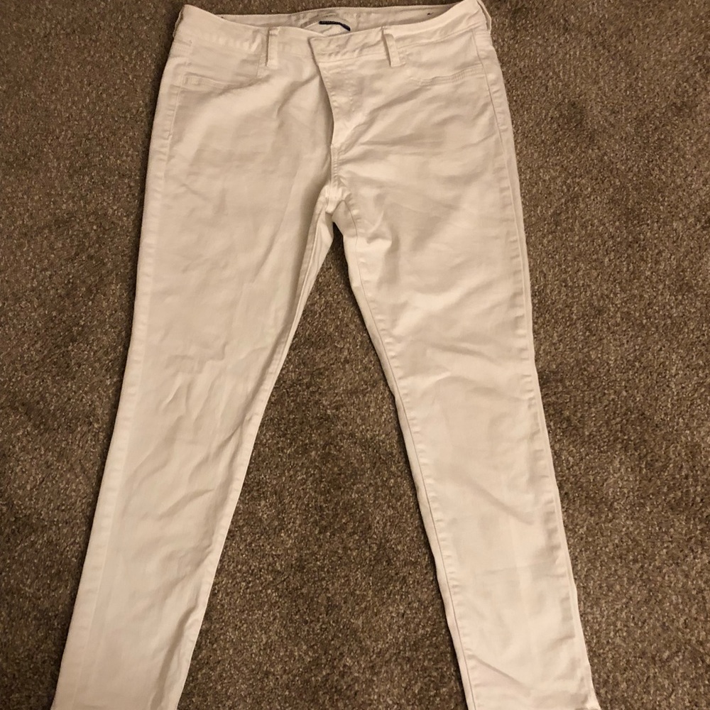 White American eagle jeans